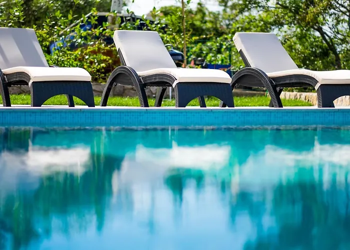 公寓 Luxurioeses Grohot Mit Privatem Infinity-pool By Interhome 瓦比尼科