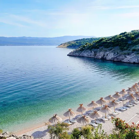 Luxurioeses Grohot Mit Privatem Infinity-pool By Interhome Apartment